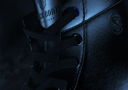 COLLAB BLACKBOOTS X TUPODE